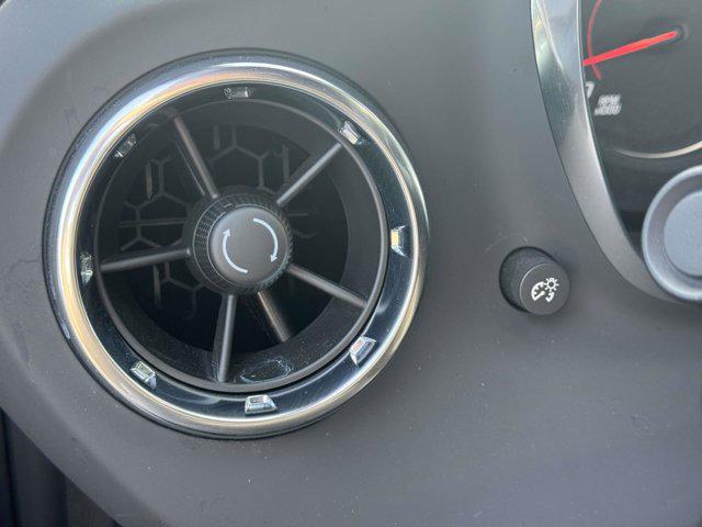 2023 Chevrolet Camaro RWD Convertible LT1