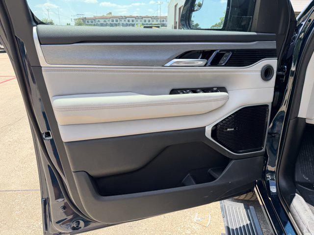 2026 Jeep Grand Wagoneer Limited Altitude 4x4