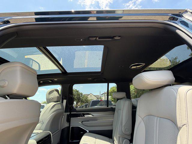 2026 Jeep Grand Wagoneer Limited Altitude 4x4