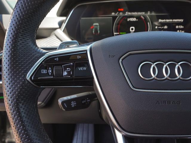 2024 Audi e-tron GT Premium Plus quattro