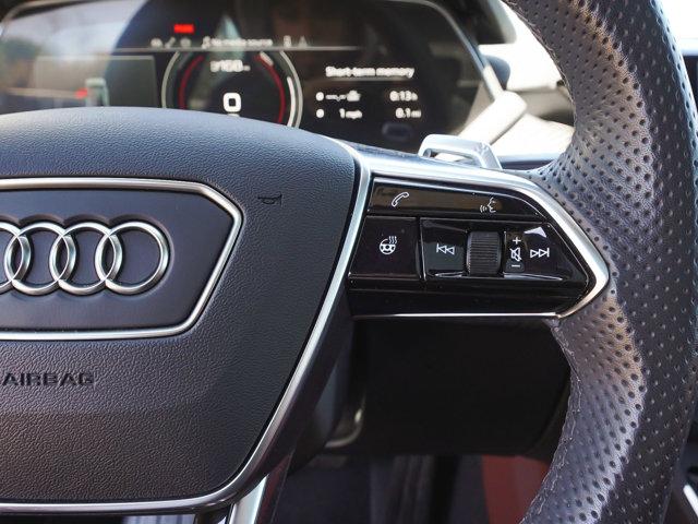 2024 Audi e-tron GT Premium Plus quattro