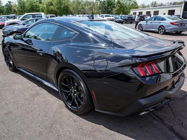 2025 Ford Mustang GT Fastback
