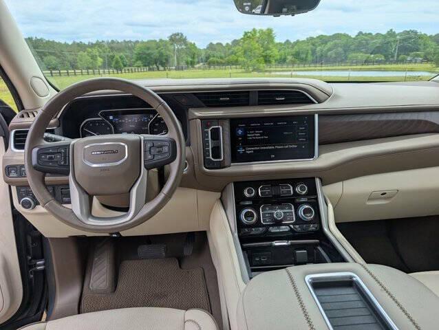 2021 GMC Yukon XL 4WD Denali