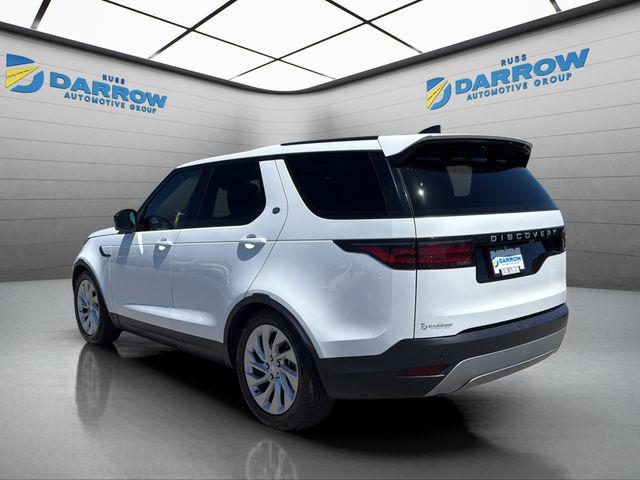 2024 Land Rover Discovery P300 S