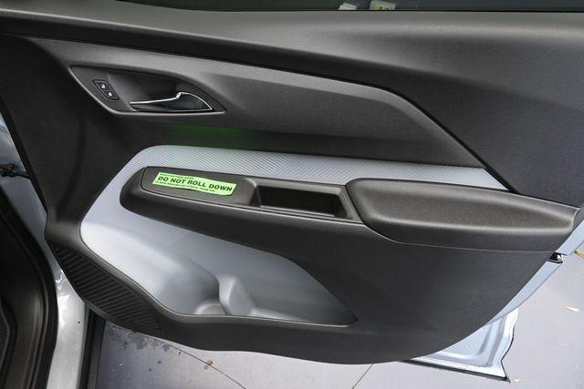 2027 Chevrolet Bolt LT FWD
