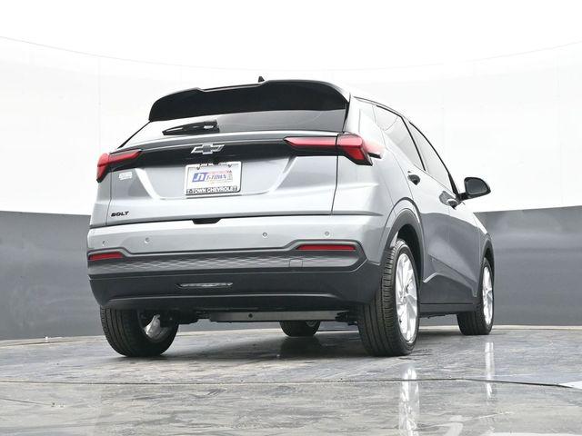 2027 Chevrolet Bolt LT FWD