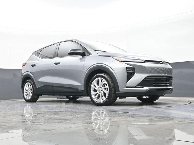 2027 Chevrolet Bolt LT FWD