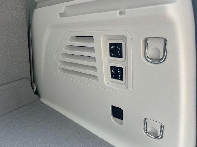 2026 GMC Acadia Denali FWD
