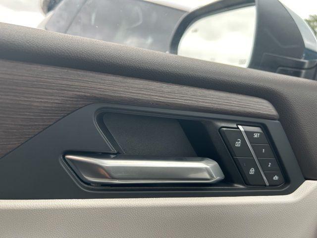 2026 GMC Acadia Denali FWD