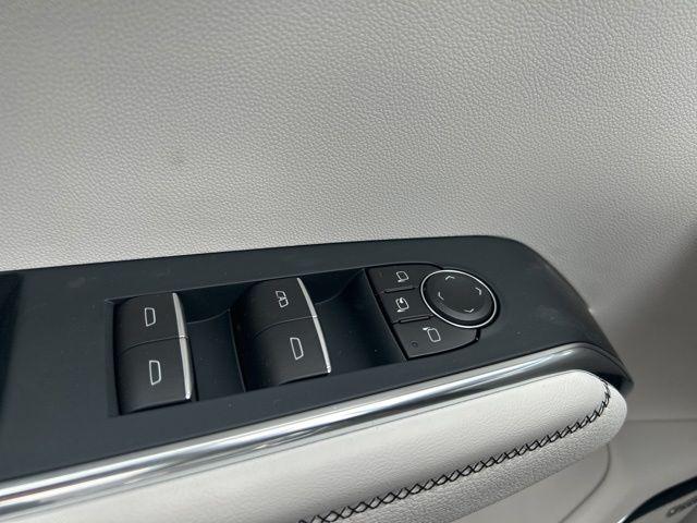 2026 GMC Acadia Denali FWD