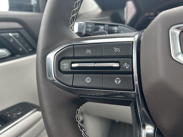 2026 GMC Acadia Denali FWD