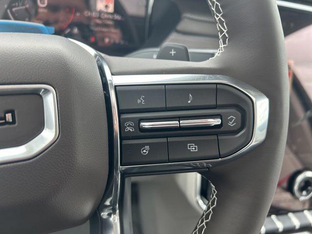 2026 GMC Acadia Denali FWD