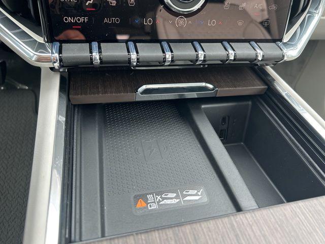 2026 GMC Acadia Denali FWD