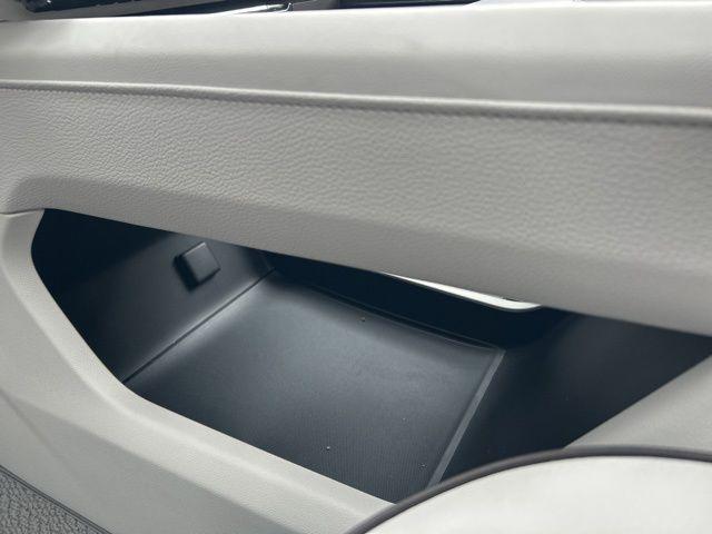2026 GMC Acadia Denali FWD