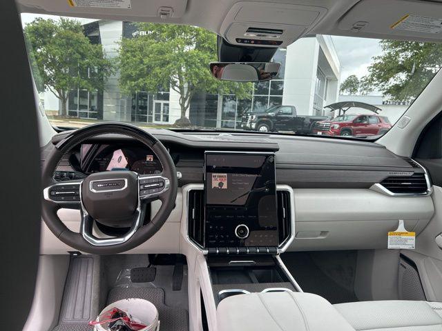 2026 GMC Acadia Denali FWD