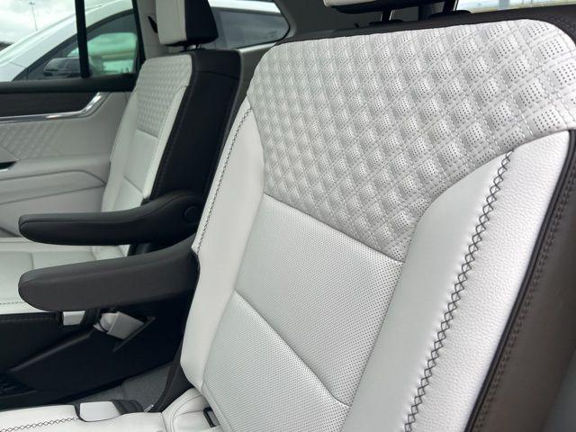 2026 GMC Acadia Denali FWD
