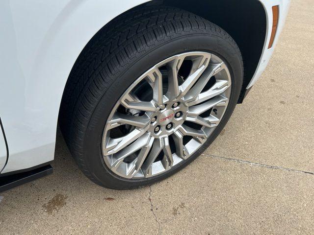 2026 GMC Yukon 4WD Denali