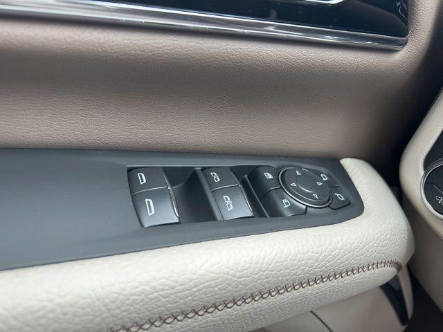2026 GMC Yukon 4WD Denali