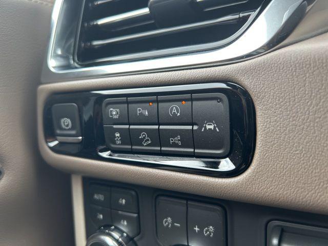 2026 GMC Yukon 4WD Denali