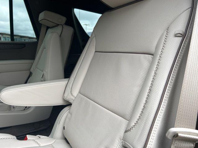 2026 GMC Yukon 4WD Denali