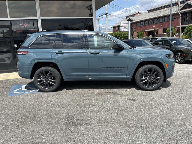 2026 Jeep Grand Cherokee Limited Reserve
