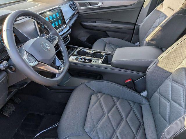 2026 Volkswagen Atlas Cross Sport SE with Technology
