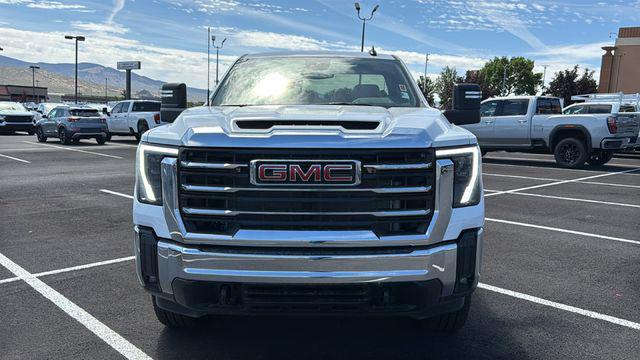 2026 GMC Sierra 3500HD Regular Cab, Long Bed, SLE Dual Rear Wheel, 4WD