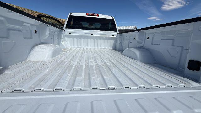 2026 GMC Sierra 3500HD Regular Cab, Long Bed, SLE Dual Rear Wheel, 4WD