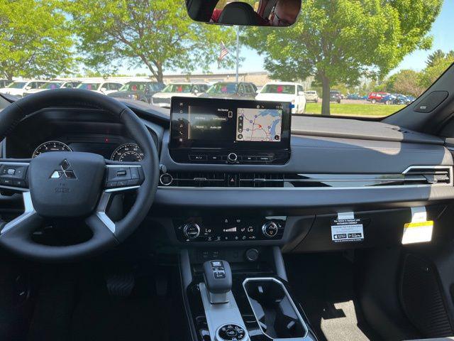 2026 Mitsubishi Outlander LE 1.5T S-AWC