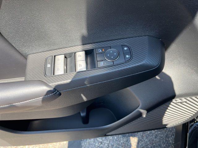 2026 Mitsubishi Outlander LE 1.5T S-AWC