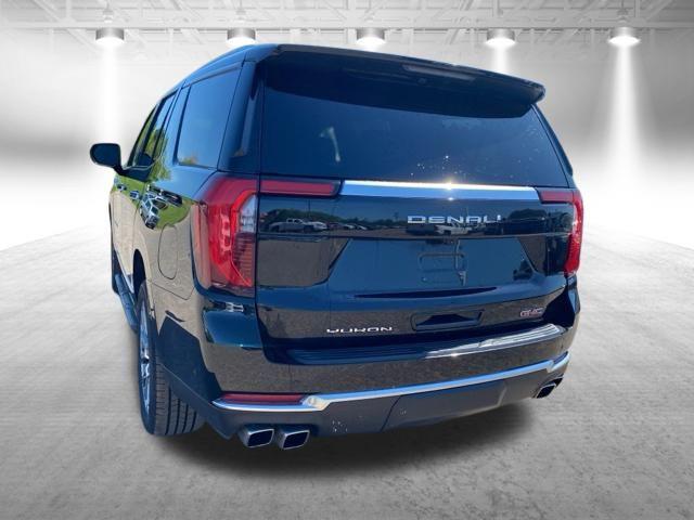 2025 GMC Yukon 4WD Denali
