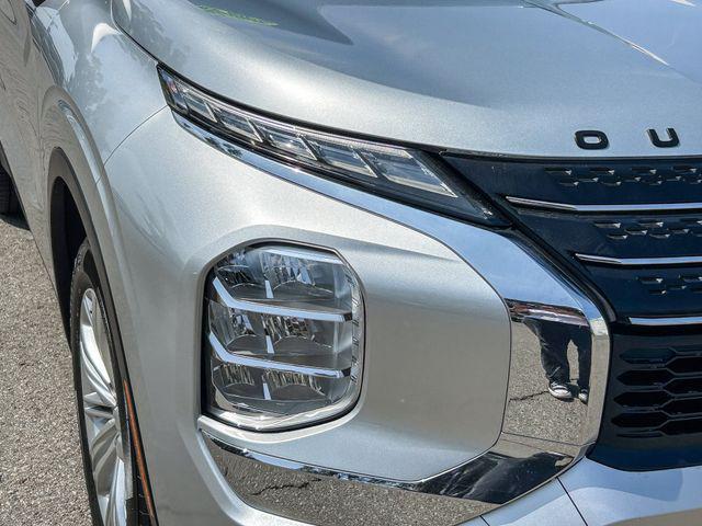2024 Mitsubishi Outlander ES 2.5 2WD