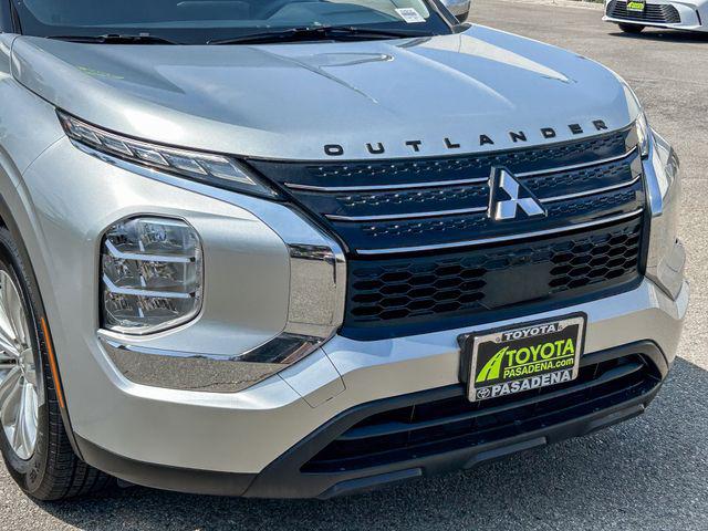 2024 Mitsubishi Outlander ES 2.5 2WD
