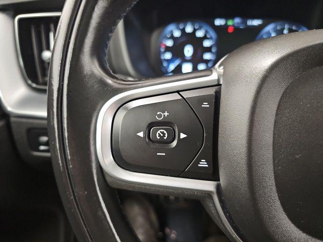 2018 Volvo XC60 T6 Momentum
