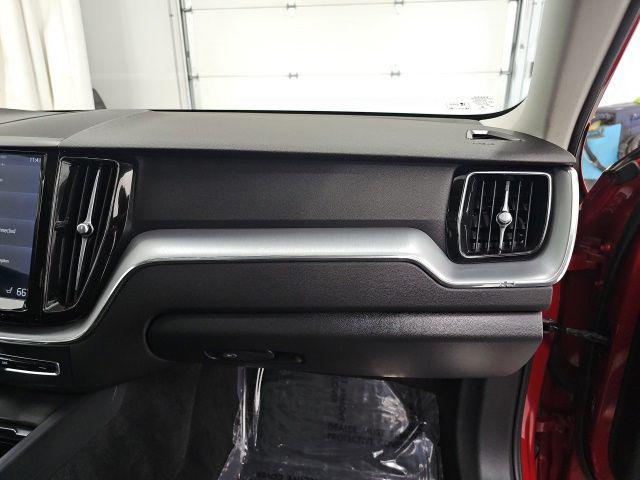 2018 Volvo XC60 T6 Momentum
