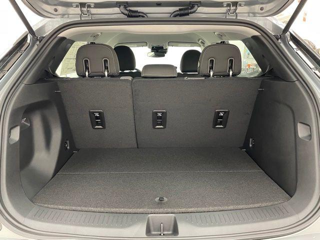2027 Chevrolet Bolt LT FWD