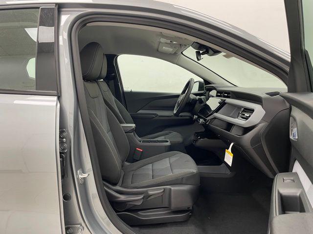 2027 Chevrolet Bolt LT FWD
