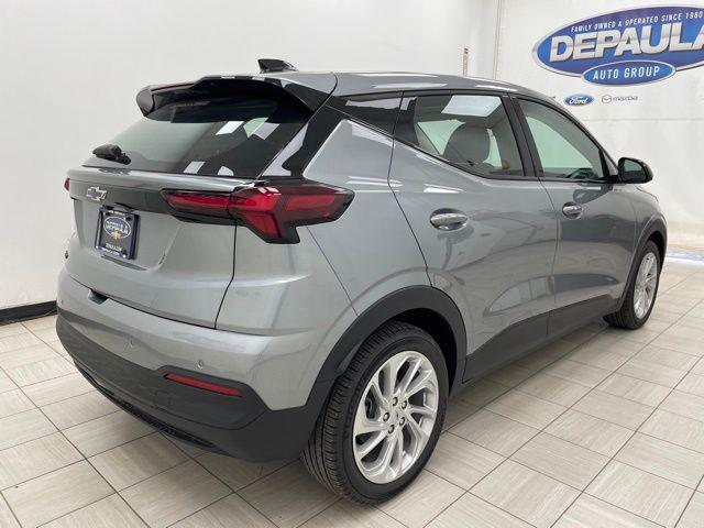 2027 Chevrolet Bolt LT FWD