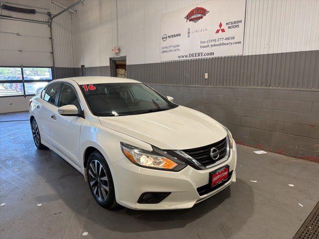 2016 Nissan Altima 2.5 SL for sale in Cedar Falls, IA