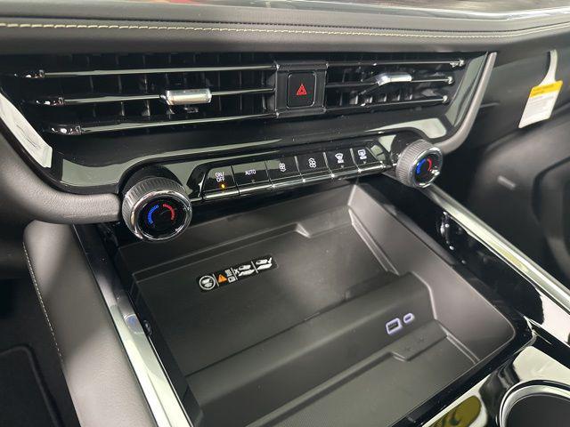 2026 Chevrolet Suburban Premier, 4WD