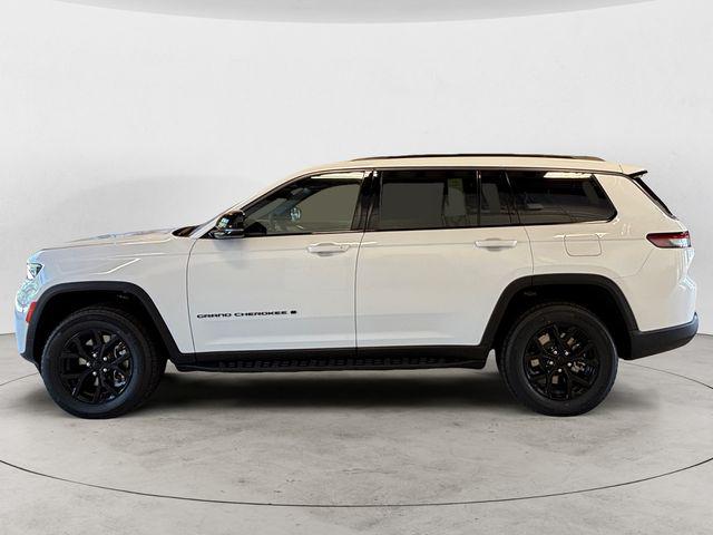 2026 Jeep Grand Cherokee L Altitude 4x4