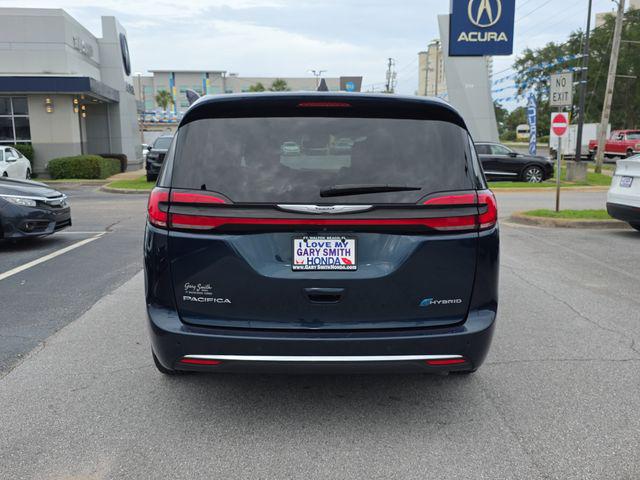2024 Chrysler Pacifica Hybrid Select