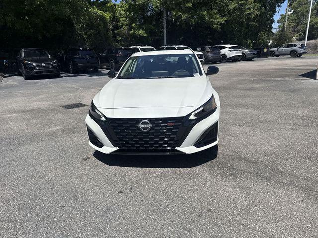 2026 Nissan Altima SR FWD