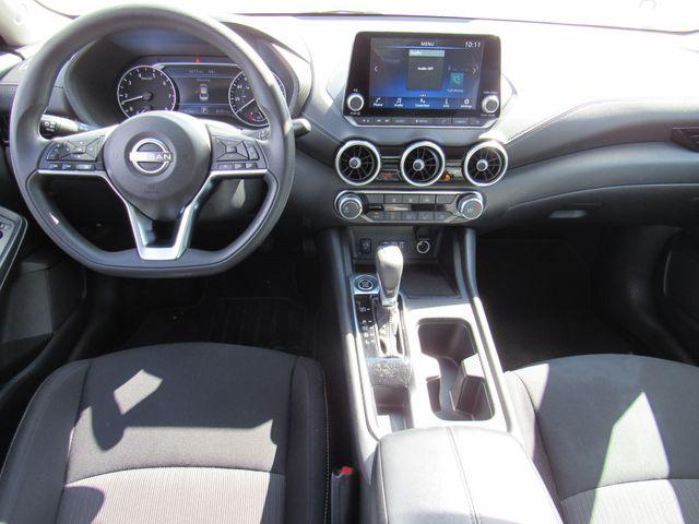 2024 Nissan Sentra SV Xtronic CVT