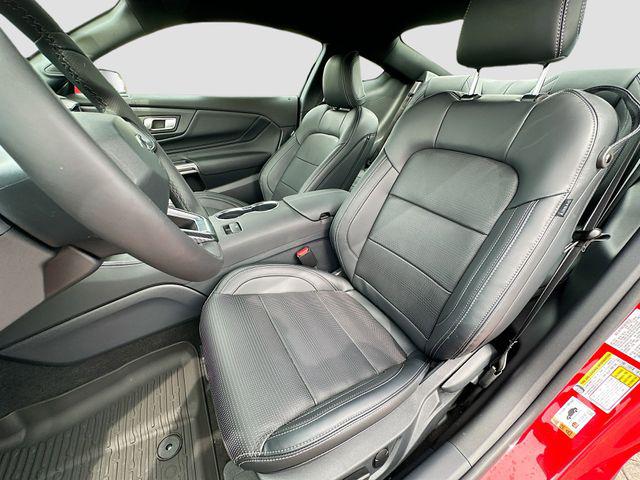 2025 Ford Mustang GT Premium Fastback