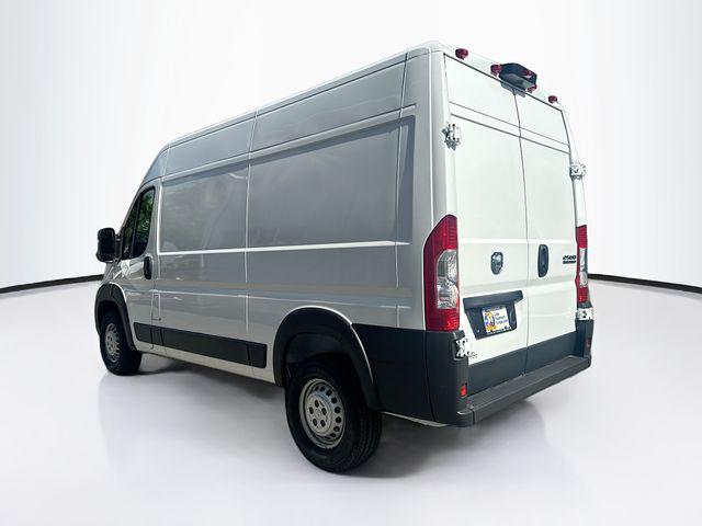 2026 Ram ProMaster 2500 Cargo Van Tradesman High Roof 136" WB w/Pass Seat