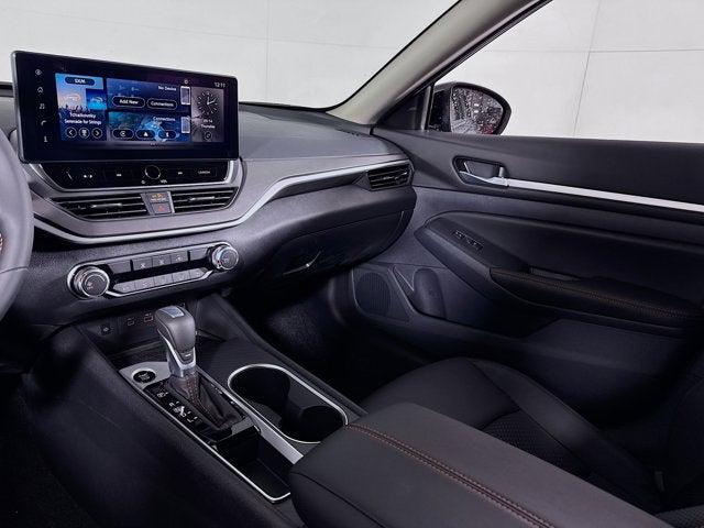 2026 Nissan Altima SR FWD
