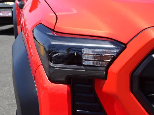 2024 Toyota Tacoma TRD Off Road Double Cab 6 Bed AT (Natl)