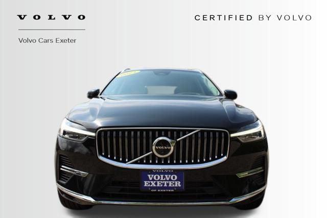 2023 Volvo XC60 Recharge T8 Ultimate Bright Theme