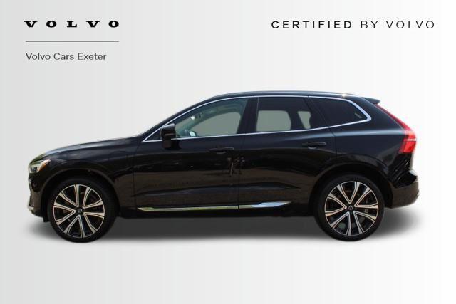 2023 Volvo XC60 Recharge T8 Ultimate Bright Theme